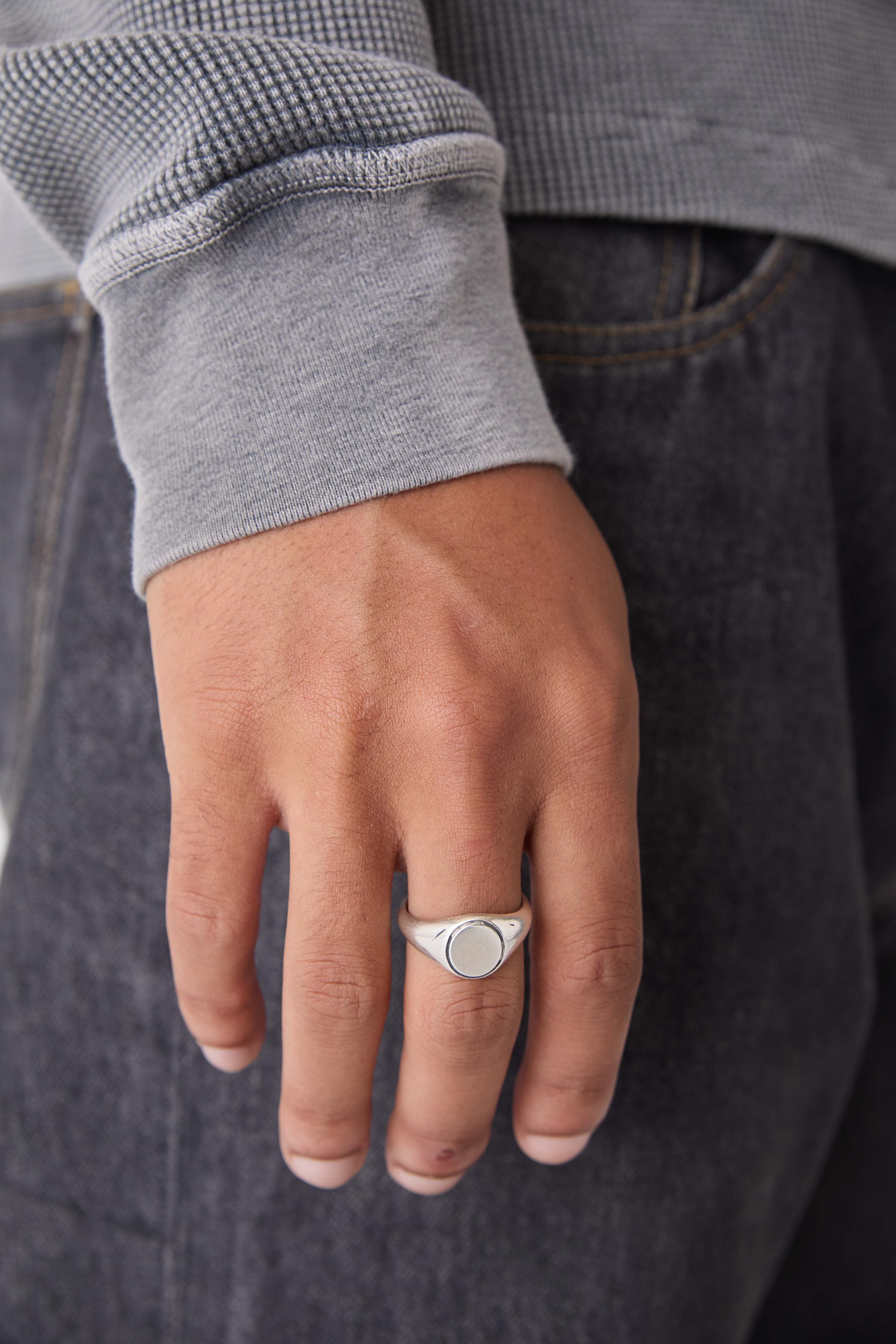 Elliptical Signet Ring - Image 2
