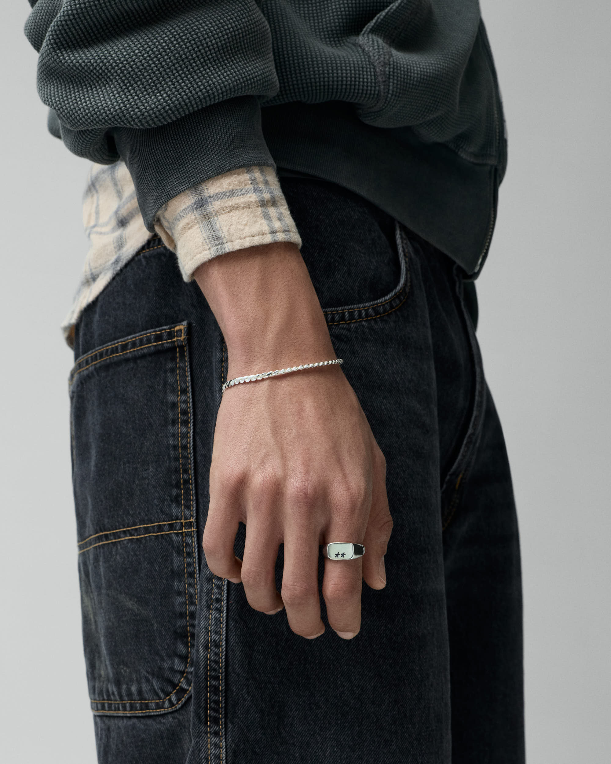 Elongated Ring - Image 2