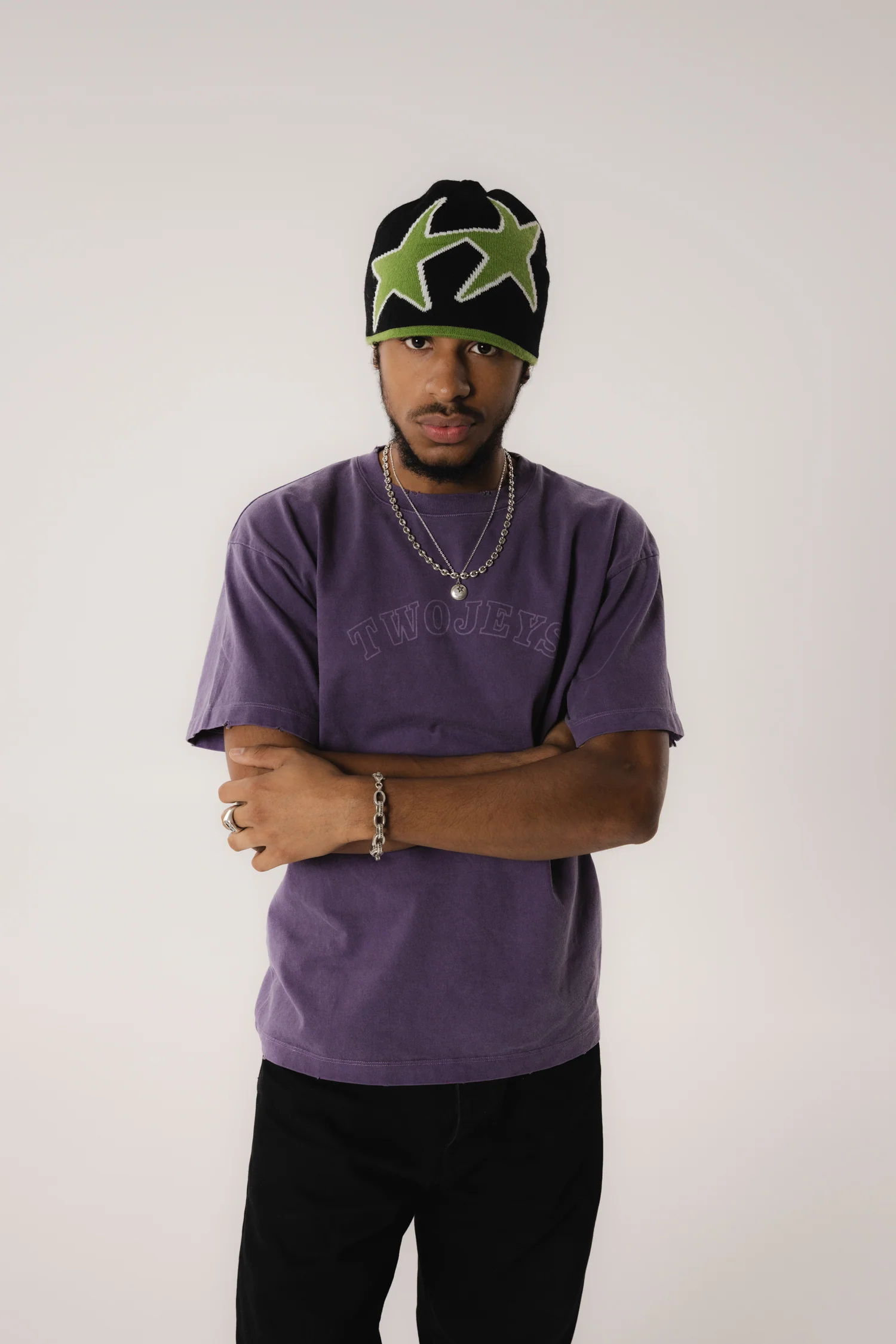 Reversible Icon Black/Green Beanie - Image 4