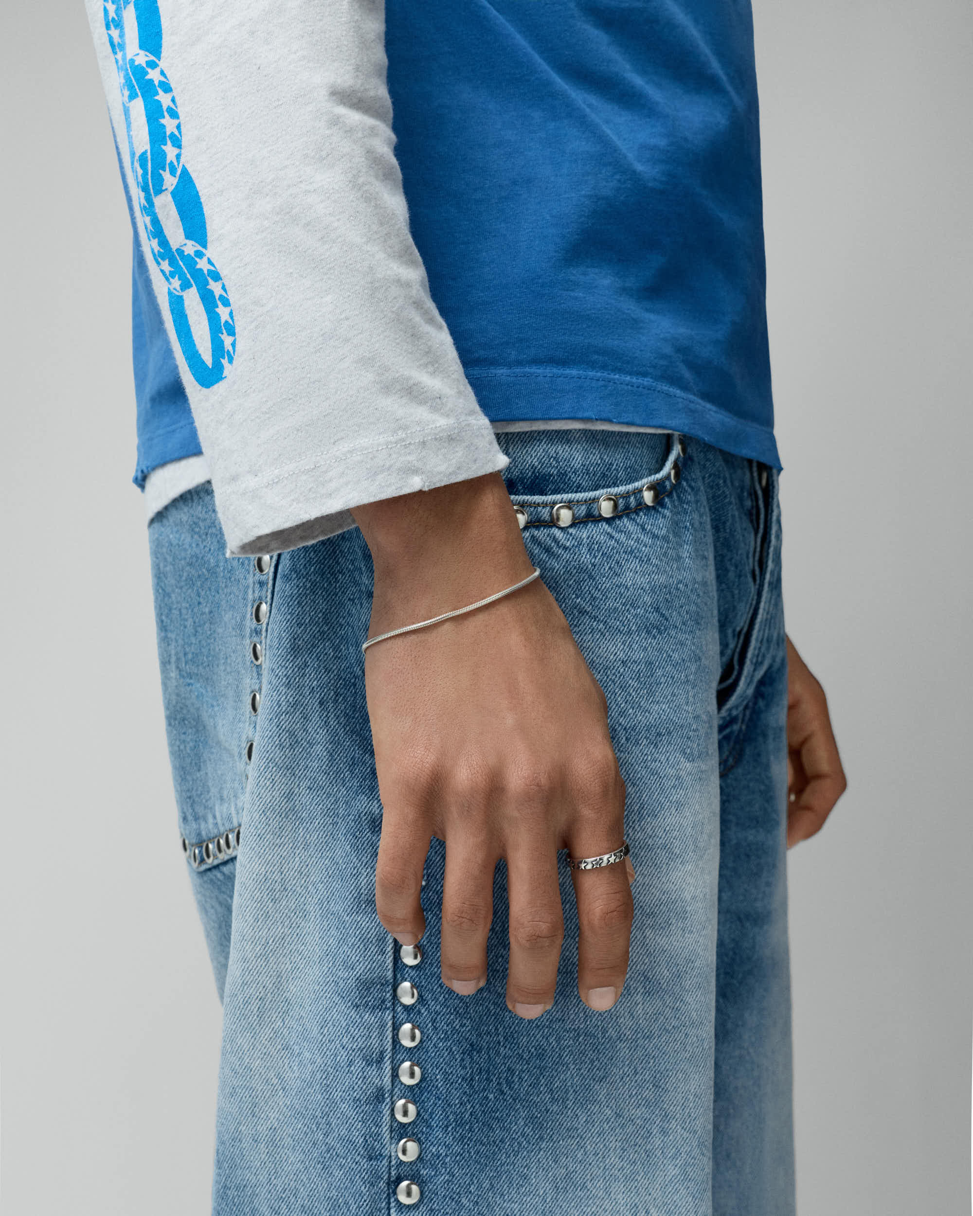 Star Studded Ring - Image 2