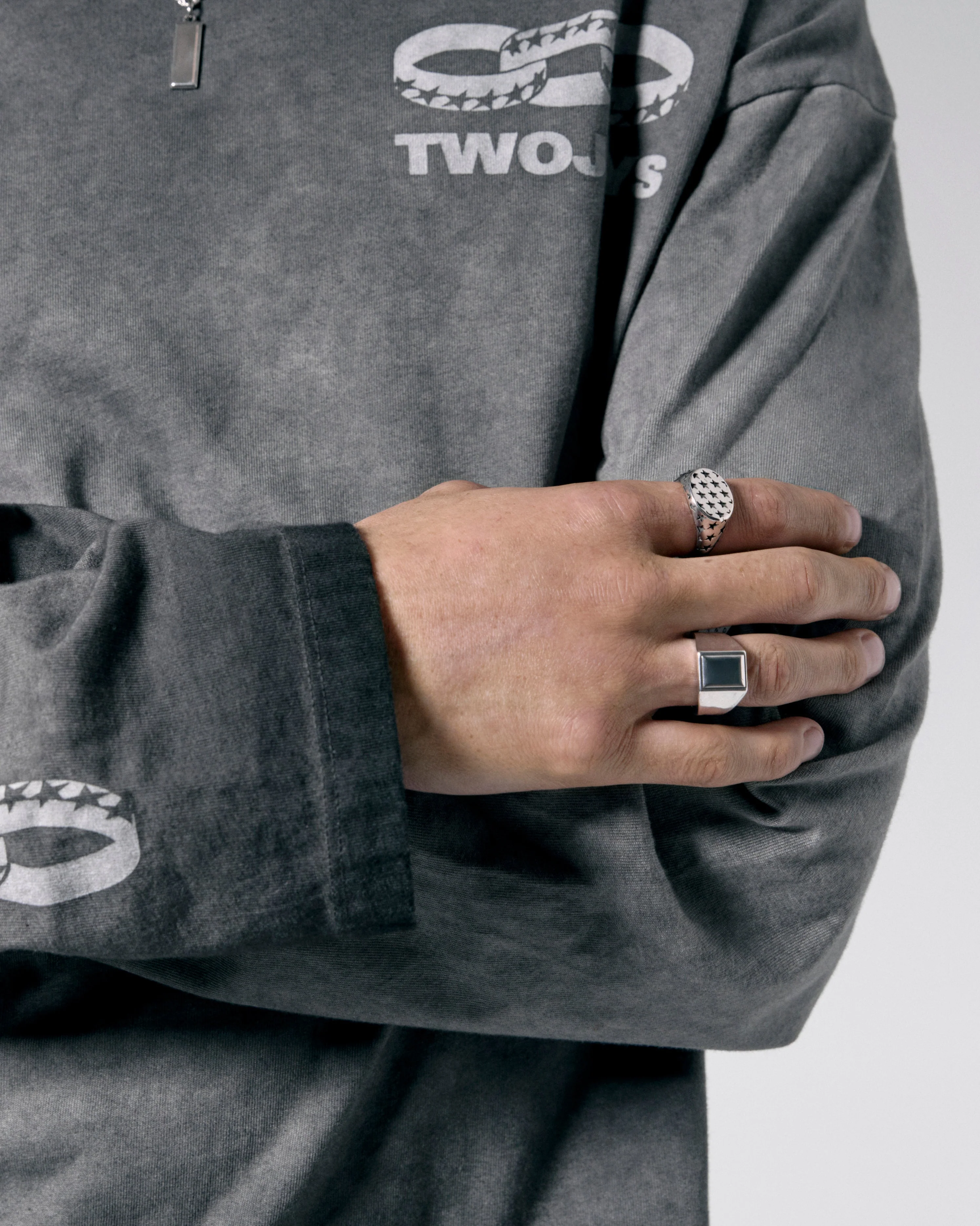 Vertical Signet - Image 2
